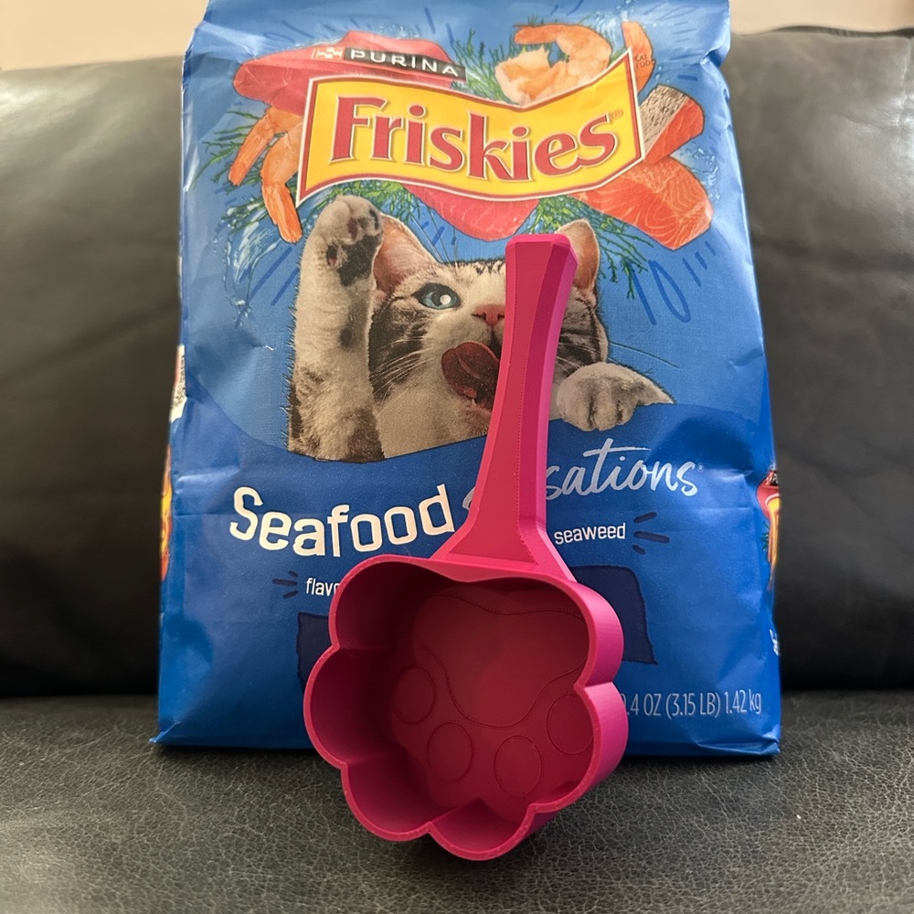 Pink Paw Scoop for Cat Food